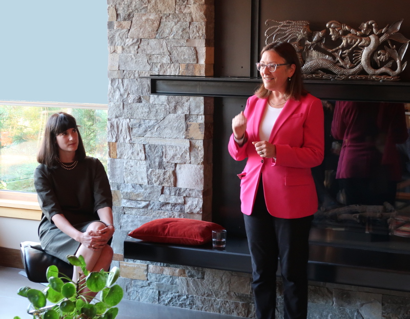 Rep. Suzan DelBene introducing WA CD3 candidate Marie Gluesenkamp Perez